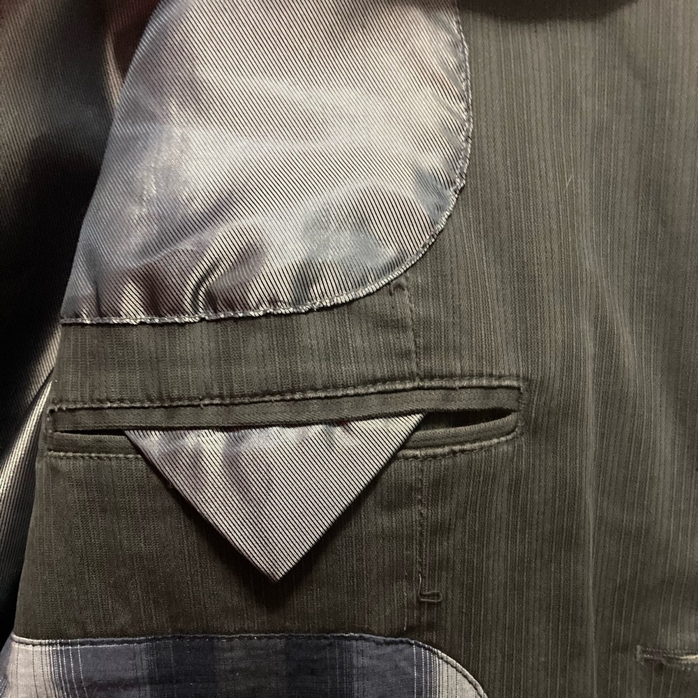 Mantles Jacket - Picture 14 of 14